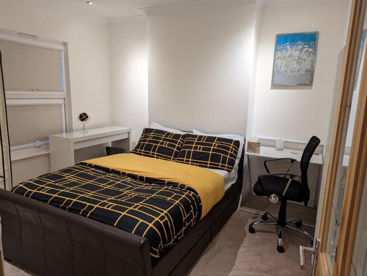 Fully-Equipped Flat In The City Of London. Eksteriør bilde