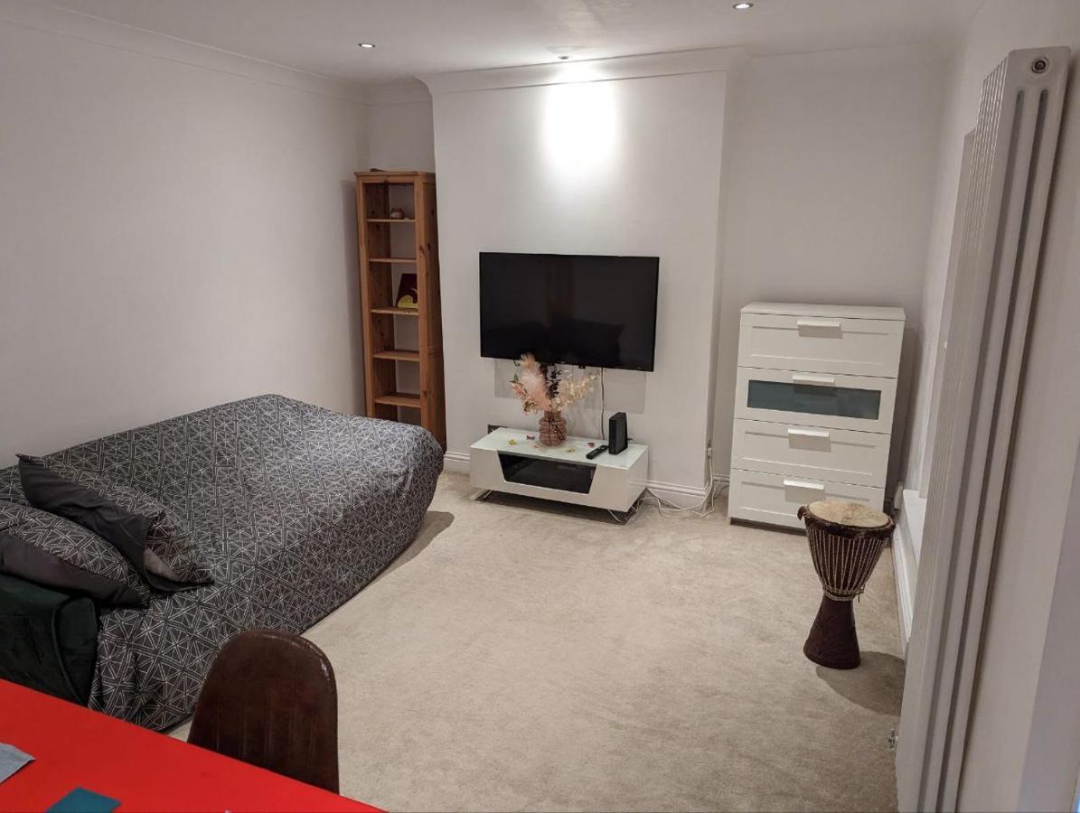 Fully-Equipped Flat In The City Of London. Eksteriør bilde
