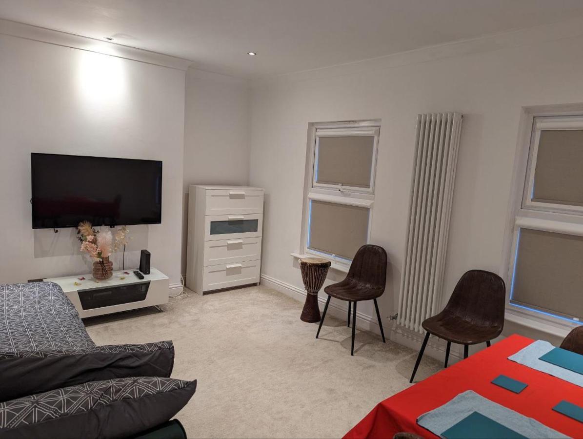 Fully-Equipped Flat In The City Of London. Eksteriør bilde